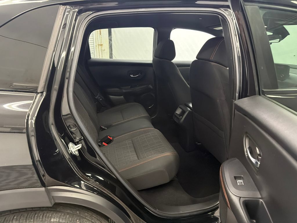 Used 2024 Honda HR-V Sport image 15