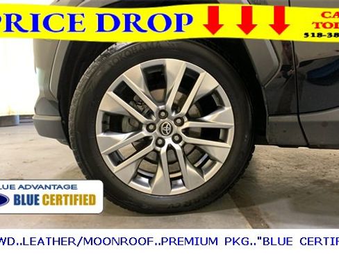 Used 2022 Toyota RAV4 XLE Premium image 44