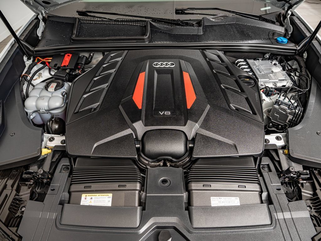 Used 2023 Audi SQ8 Prestige AWD/4WD image 45