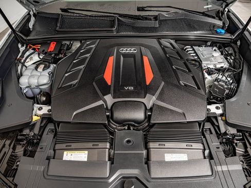 Used 2023 Audi SQ8 Prestige AWD/4WD image 45