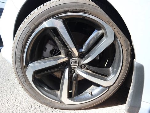 Used 2022 Honda Accord Sport image 15