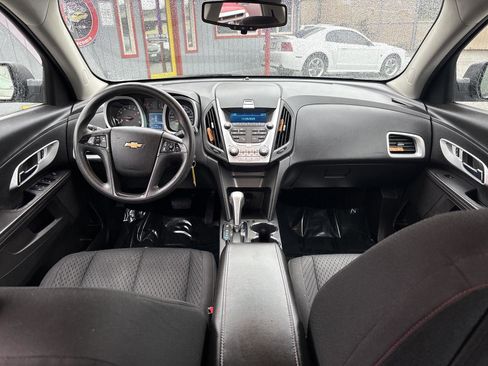 Used 2013 Chevrolet Equinox LS image 15