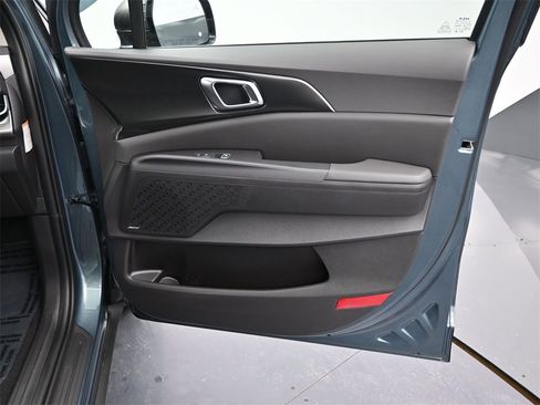 New 2026 Kia Carnival SX Prestige image 22