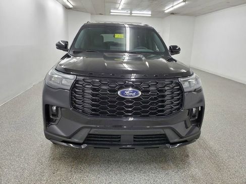 New 2026 Ford Explorer ST-Line AWD/4WD image 2
