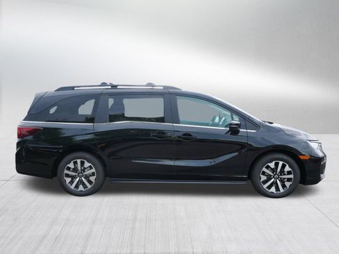 New 2026 Honda Odyssey EX-L image 8