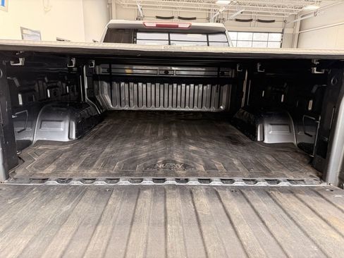 Used 2019 Chevrolet Silverado 1500 Custom Trail Boss w/ Custom Convenience Package image 10