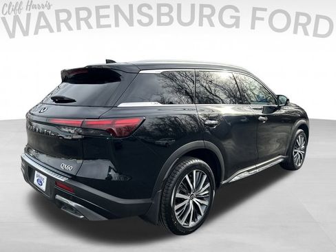 Used 2023 INFINITI QX60 Sensory w/ Vision Package image 7