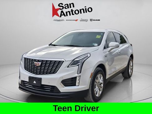 Used 2024 Cadillac XT5 Luxury image 3