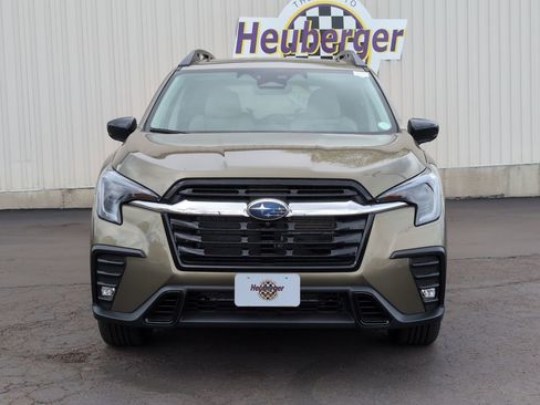 New 2026 Subaru Ascent Limited AWD/4WD image 2