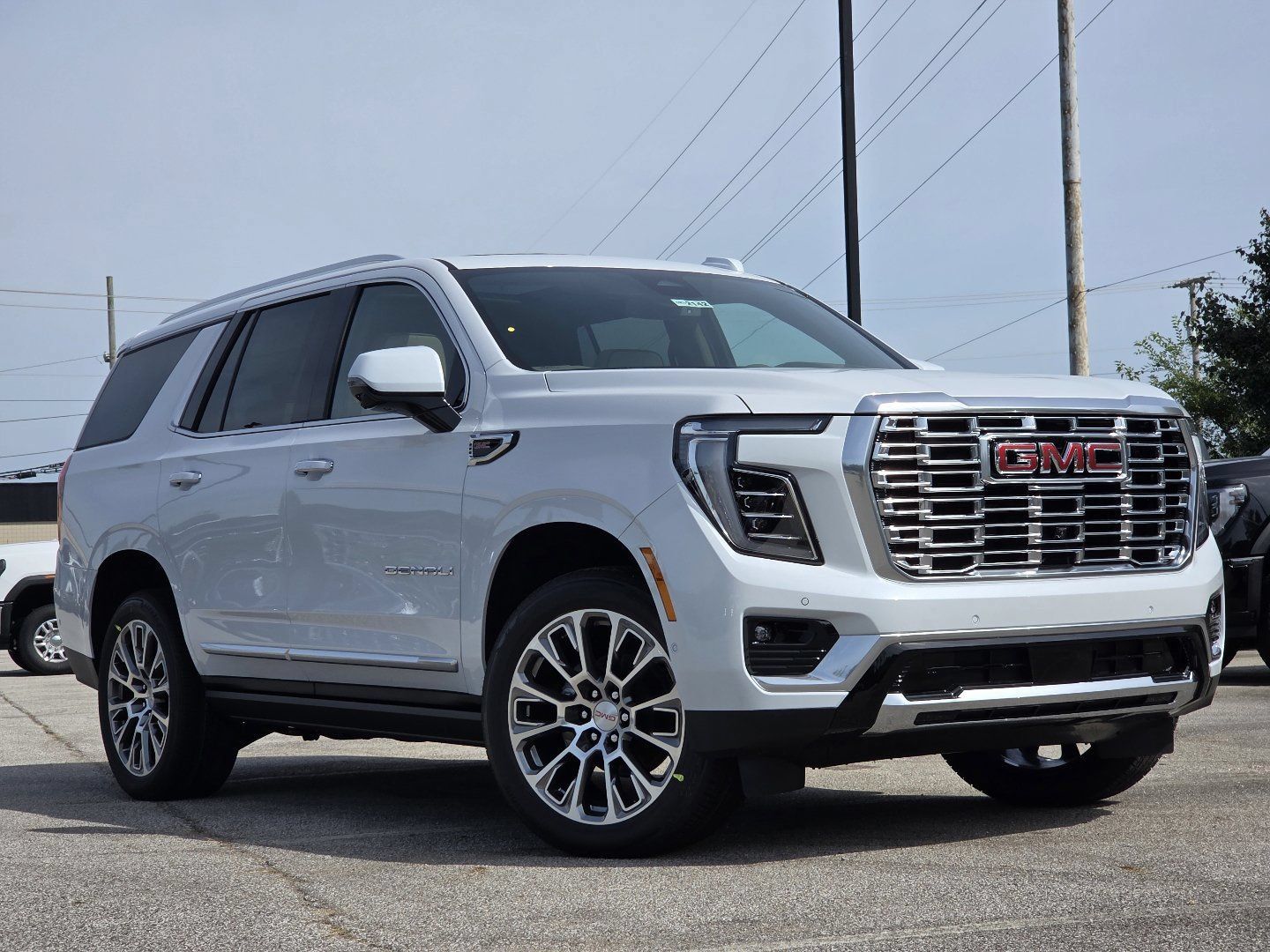 New 2026 GMC Yukon Denali w/ Sun & Power Step Package AWD/4WD image 3