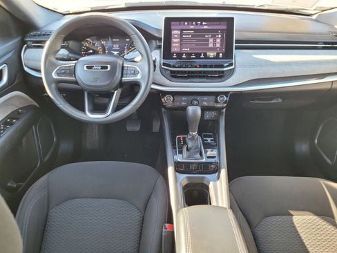 Used 2023 Jeep Compass Sport AWD/4WD image 12