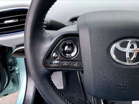 Used 2019 Toyota Prius Limited image 21
