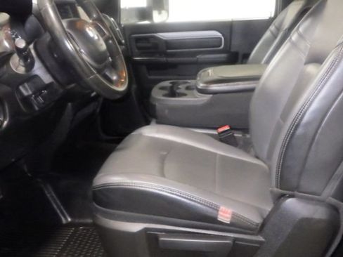 Used 2021 RAM 3500 Tradesman AWD/4WD image 7