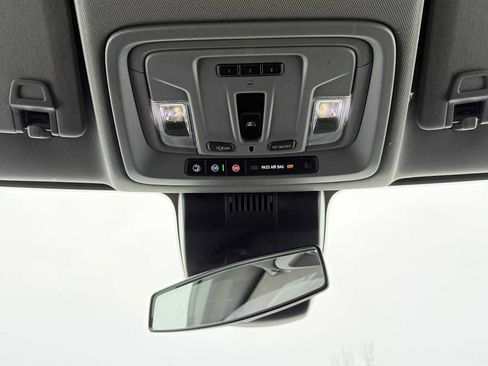 Used 2024 Chevrolet Silverado 1500 LT AWD/4WD image 26