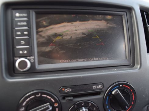 Used 2021 Nissan NV200 S w/ Back Door Glass Package image 16