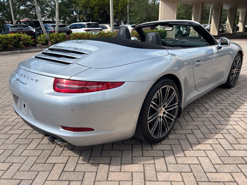 Used 2014 Porsche 911 Carrera RWD image 3