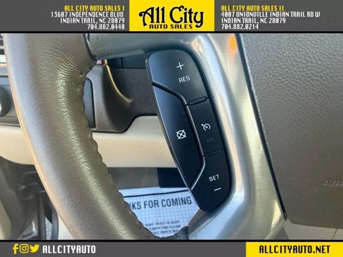 Used 2011 GMC Yukon XL SLT w/ SLT-2 Equipment Package image 23