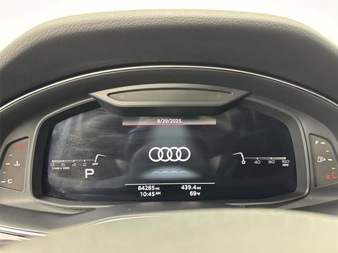 Used 2021 Audi Q7 3.0T Premium Plus image 28