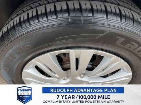 Used 2011 Suzuki SX4 LE FWD image 31