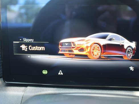 Used 2024 Ford Mustang GT RWD image 21