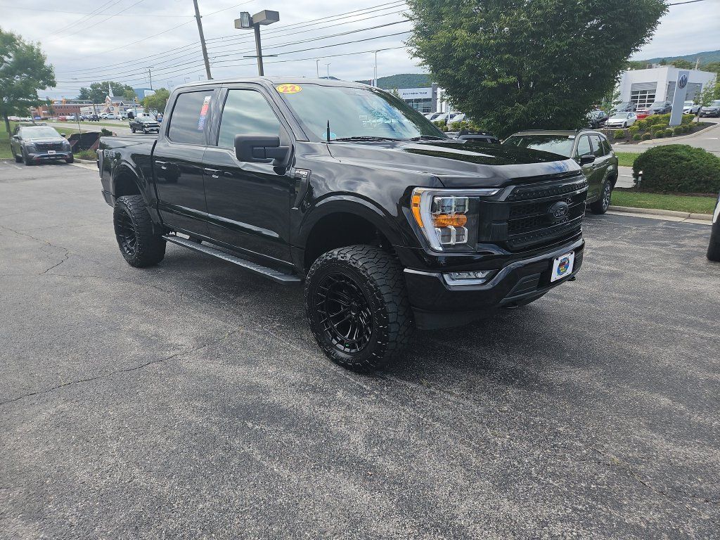 Used 2022 Ford F150 XLT w/ Equipment Group 302A High AWD/4WD image 8