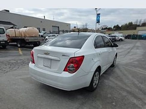 Used 2014 Chevrolet Sonic LS image 6