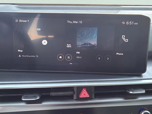 Used 2024 Kia Sorento EX w/ Panoramic Sunroof Package image 20