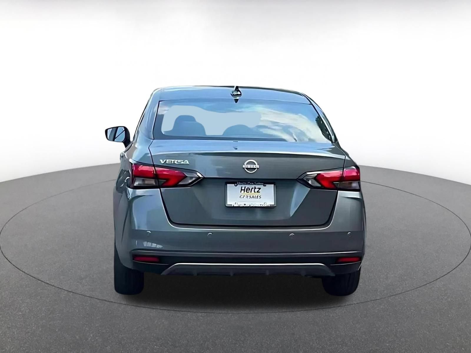 Used 2025 Nissan Versa SV FWD image 12