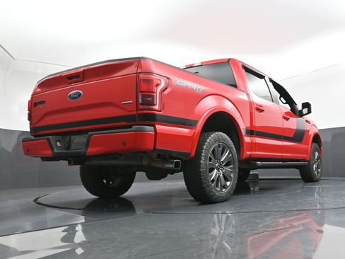 Used 2016 Ford F150 Lariat image 28