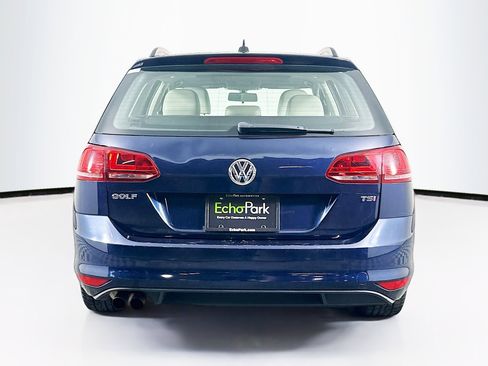Used 2016 Volkswagen Golf Limited Edition image 7