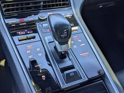 Used 2023 Porsche Panamera 4 Platinum Edition image 13