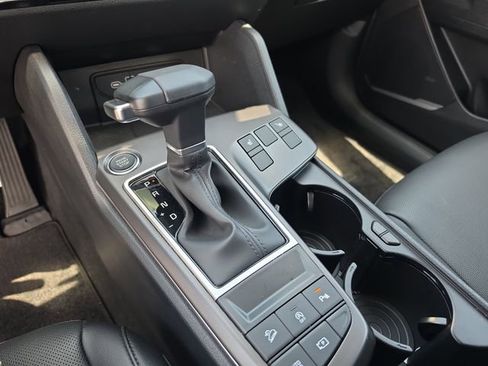 Used 2026 Kia Sportage EX FWD image 29