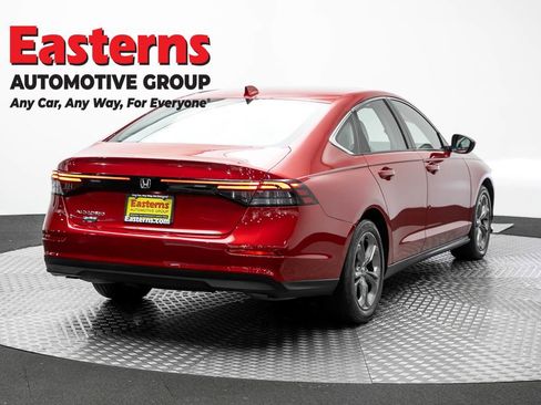 Used 2024 Honda Accord EX image 5