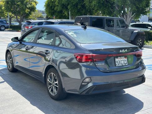 Used 2023 Kia Forte LXS FWD image 7