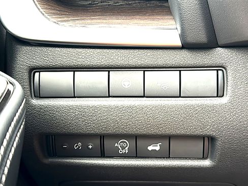 New 2026 Nissan Rogue Platinum w/ Platinum Premium Package AWD/4WD image 26
