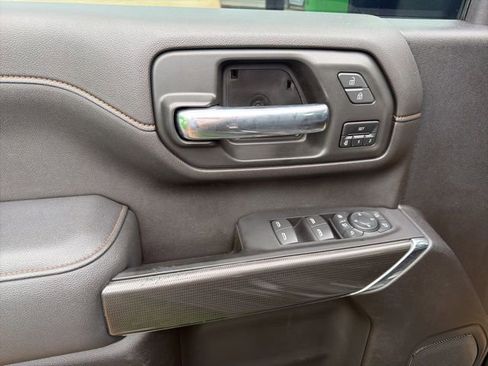 Used 2023 GMC Sierra 3500 AT4 w/ Gooseneck/5TH Wheel Package AWD/4WD image 9