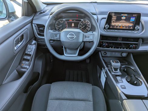 New 2026 Nissan Rogue SV image 18