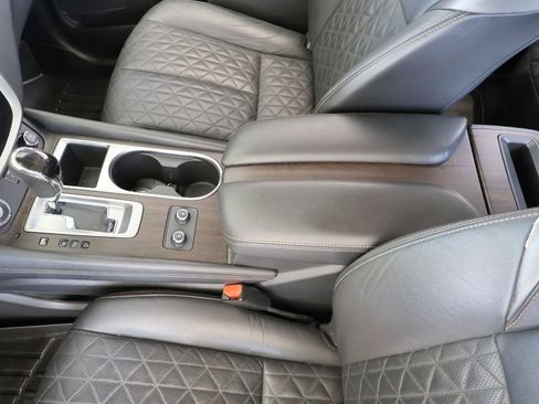 Used 2021 Nissan Murano Platinum w/ Cargo Package FWD image 41