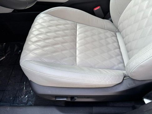 Used 2022 Mitsubishi Outlander SEL AWD/4WD image 21