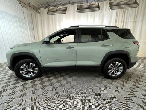 Used 2025 Chevrolet Equinox LT w/ Convenience Package II FWD image 13
