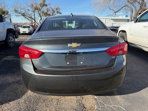 Used 2019 Chevrolet Impala LT w/ LT Convenience Package image 5