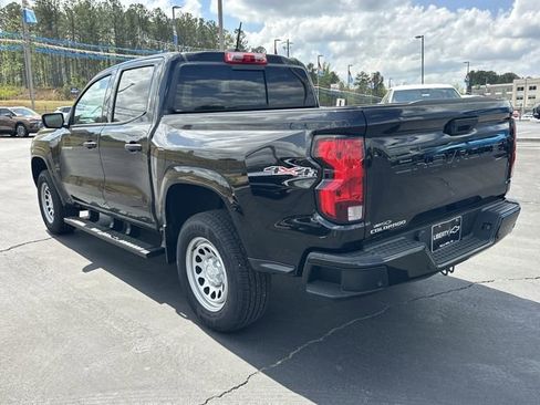 Certified 2025 Chevrolet Colorado W/T AWD/4WD image 7