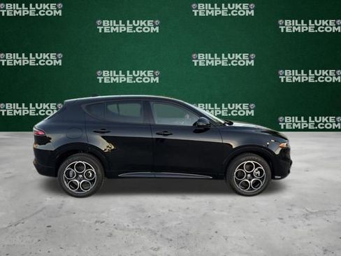 Used 2025 Alfa Romeo Tonale image 5