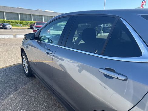 Used 2018 Chevrolet Equinox LT AWD/4WD image 14