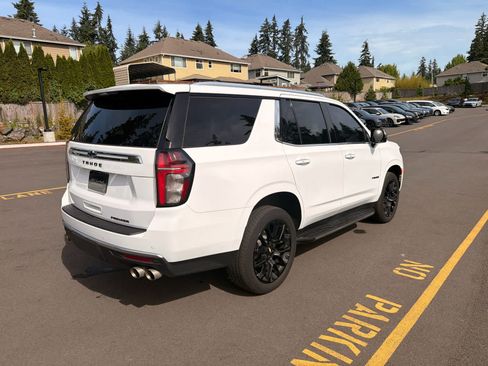 Used 2023 Chevrolet Tahoe Premier AWD/4WD image 4
