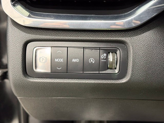 Used 2025 GMC Acadia Elevation AWD/4WD image 36