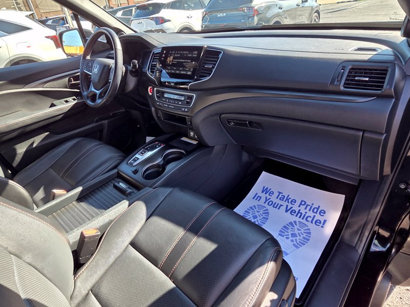 Used 2023 Honda Passport TrailSport image 14