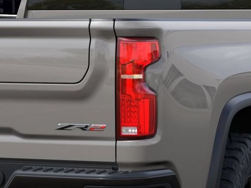 New 2026 Chevrolet Silverado 2500 ZR2 AWD/4WD image 11