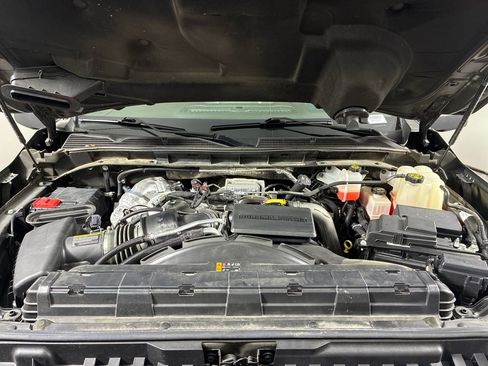 Used 2022 GMC Sierra 3500 Denali w/ Denali Ultimate Package image 6