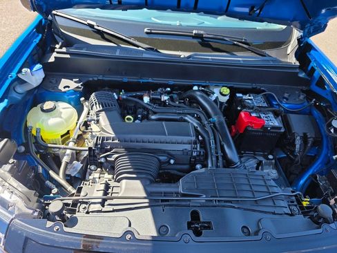 New 2025 Ford Maverick Lobo image 27